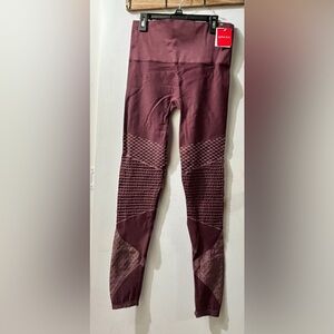 Spanx Seamless Moto Leggings Wine Medium Size 6-8 New With Tags  Retail $88